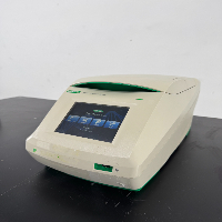 Bio-Rad T100 Thermal Cycler image 1